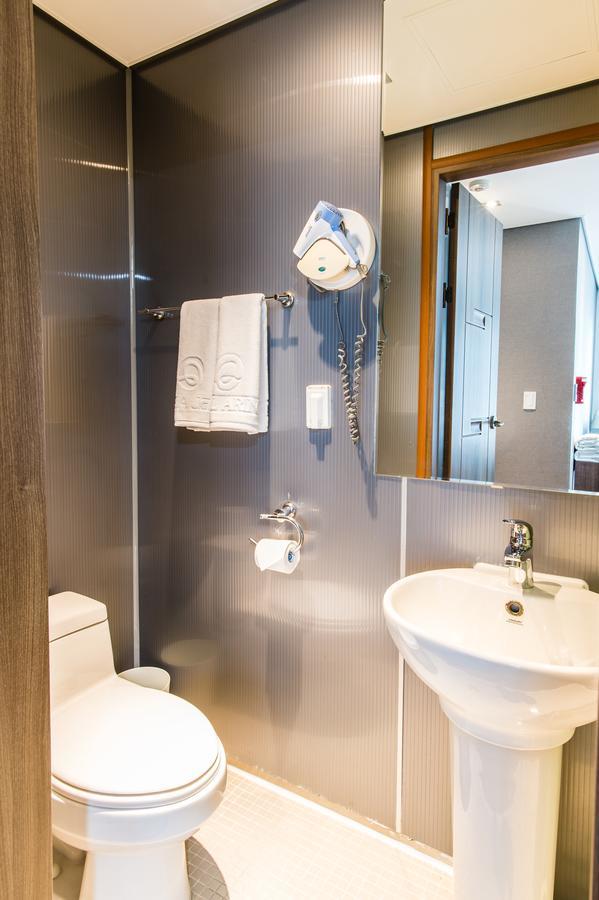 Hotel Arinus Shinchon Szöul Kültér fotó