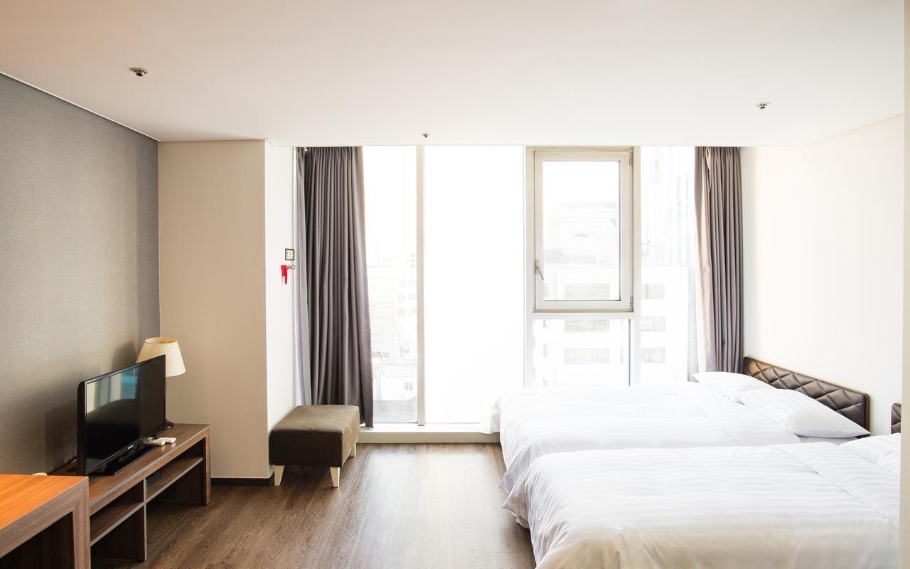 Hotel Arinus Shinchon Szöul Kültér fotó