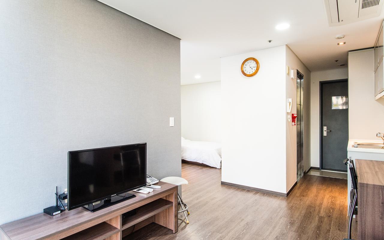 Hotel Arinus Shinchon Szöul Kültér fotó